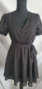 Black causal/elegant dress